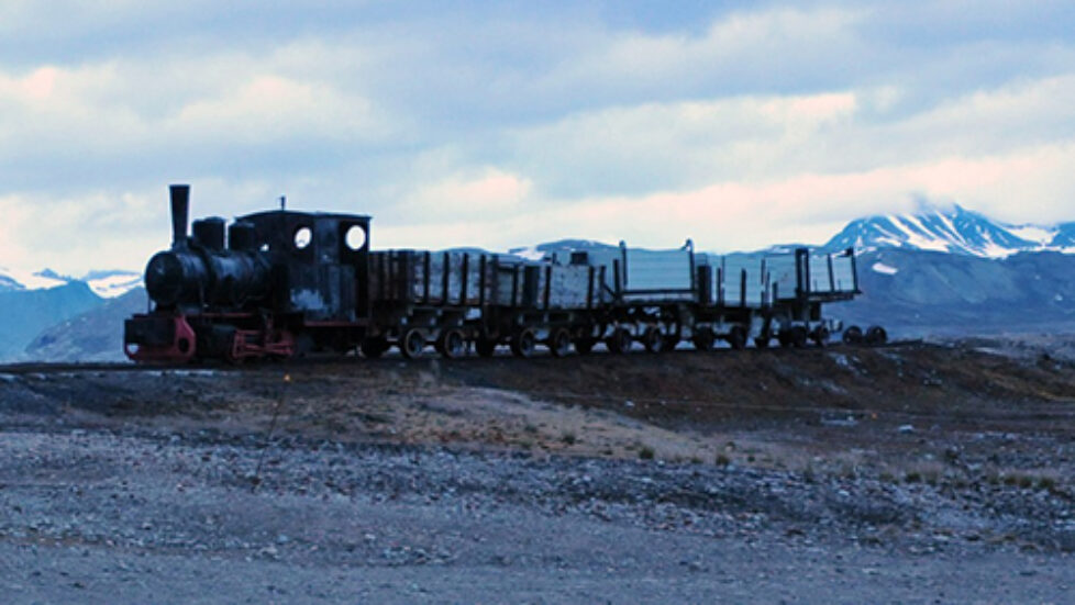train-svalbard
