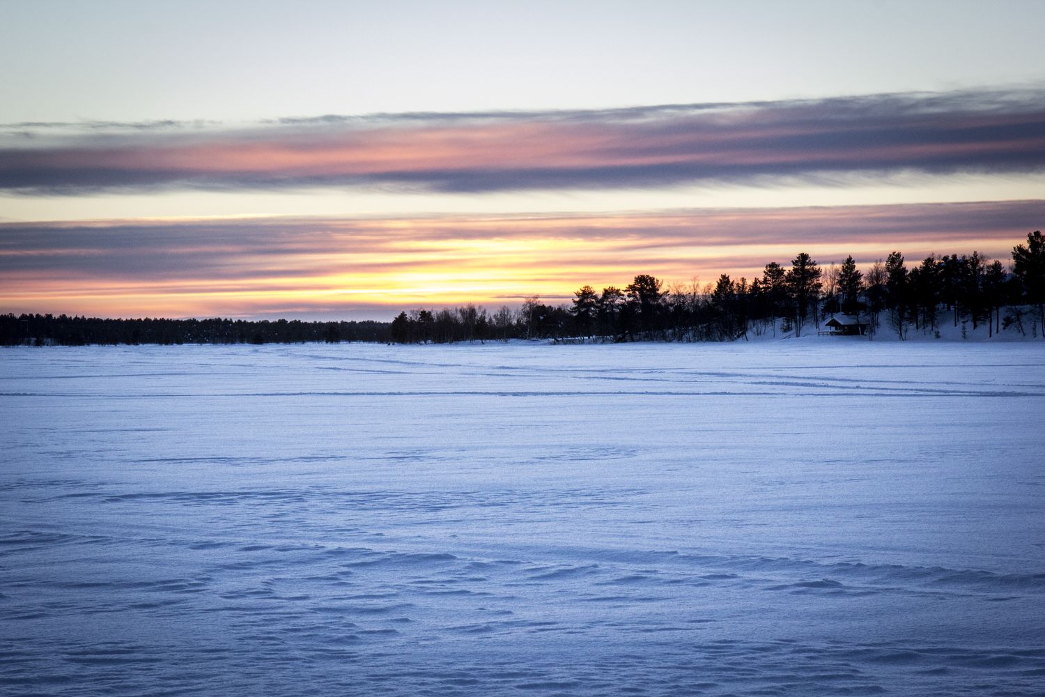 photo d'un lac de finlande